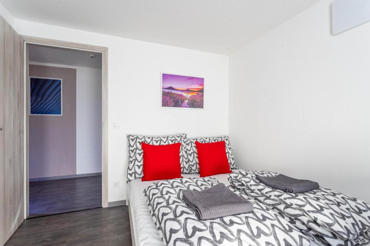 Rakoczi 4 Bedroom Centre Apartment บูดาเปสต์ ภายนอก รูปภาพ