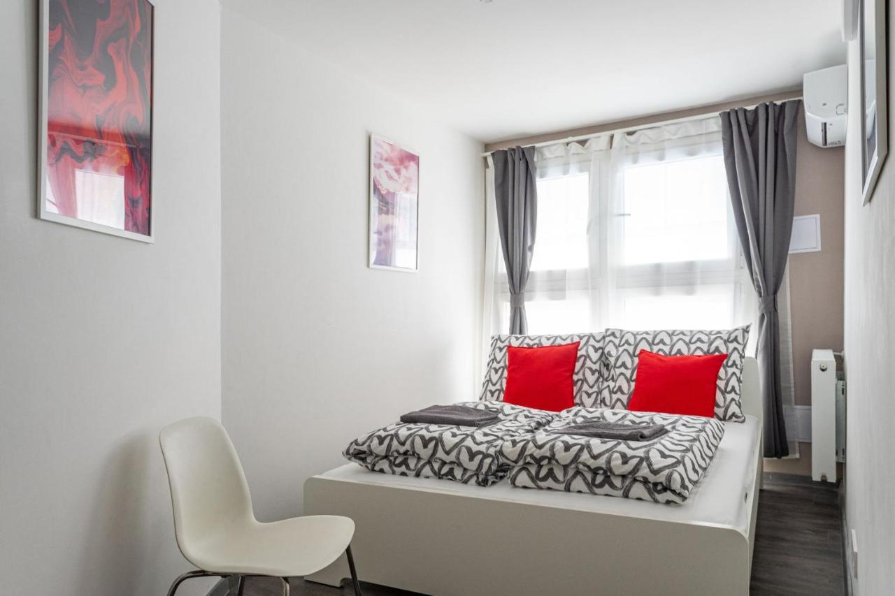 Rakoczi 4 Bedroom Centre Apartment บูดาเปสต์ ภายนอก รูปภาพ