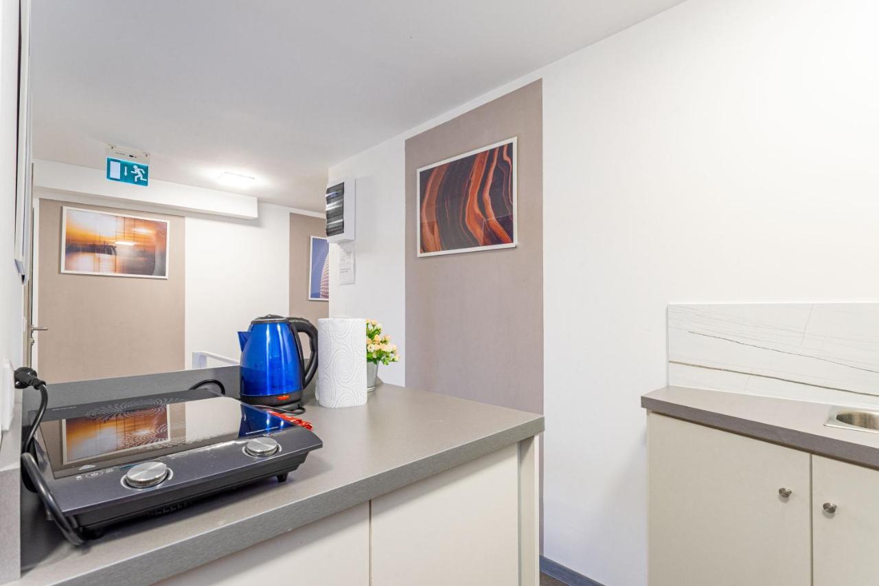 Rakoczi 4 Bedroom Centre Apartment บูดาเปสต์ ภายนอก รูปภาพ